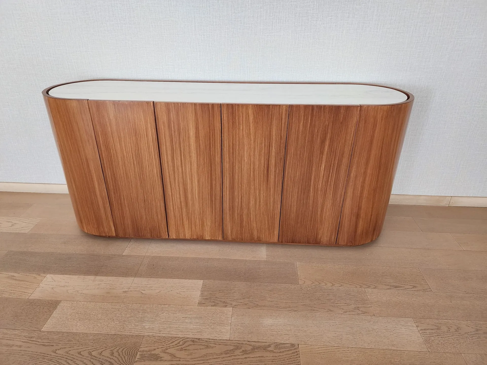 Credenza 6